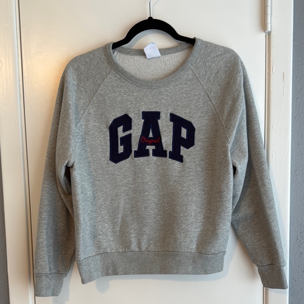GAP Women's Grey Sweater